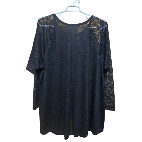 Lace Raglan Top - Picture 2 of 6